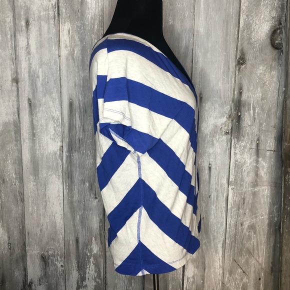 Flowy top - Picture 2 of 3